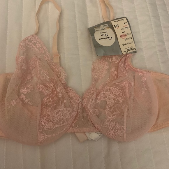 Dior lace bra -intimates - Picture 3 of 10